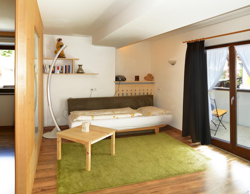 Apartments Rezia โอติเซ ภายนอก รูปภาพ